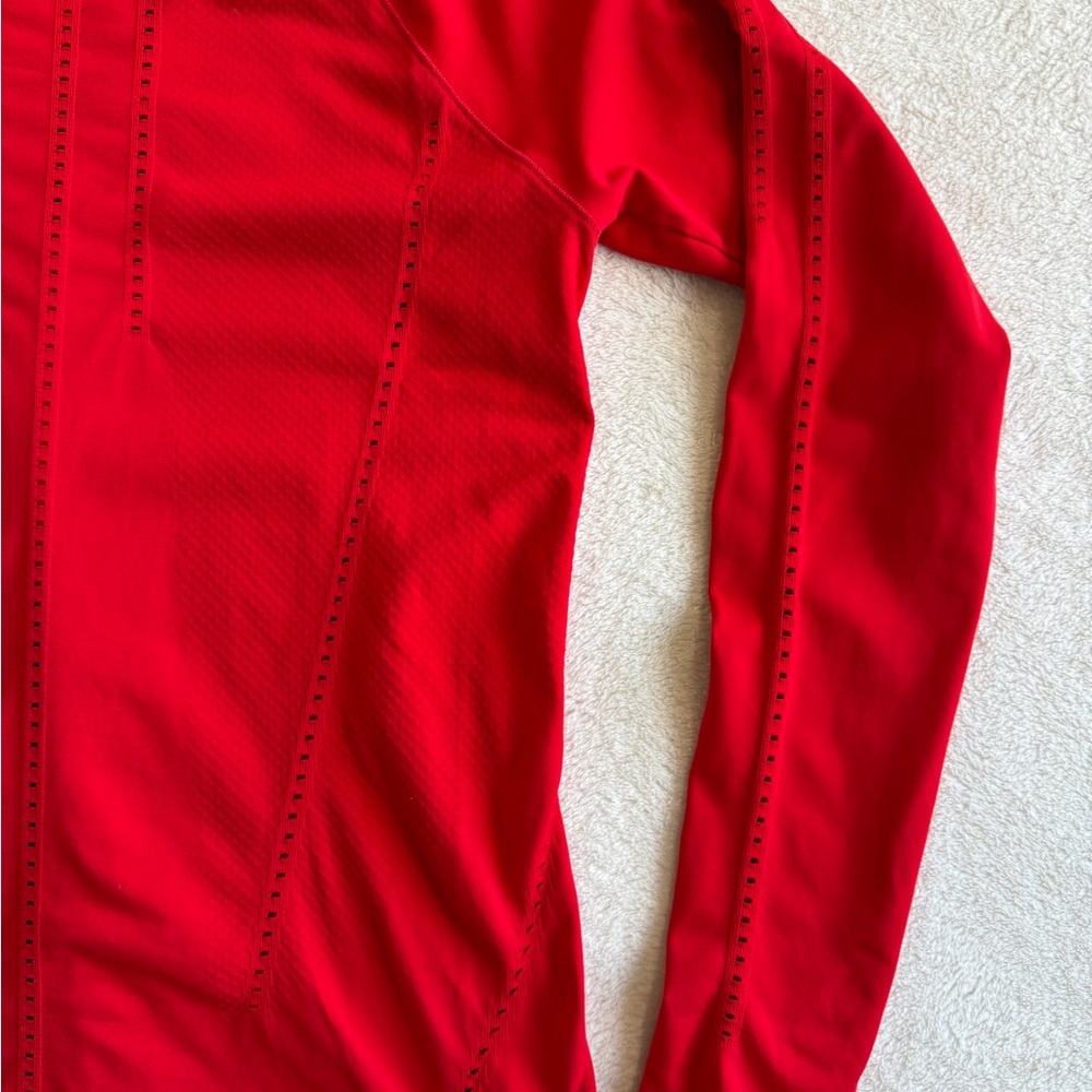 Athleta Red Athleisure Size L Long Sleeve Perforated Detail Lightweight Top - Picture 14 of 16